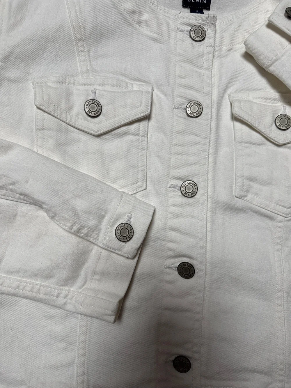 GAP White Women’s M Collarless Denim Jacket with Button Front NWOT